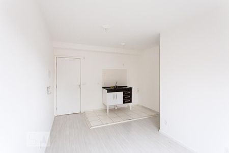 Sala e Cozinha de apartamento para alugar com 2 quartos, 49m² em Vila California, São Paulo