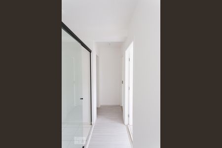 Corredor de apartamento à venda com 2 quartos, 49m² em Vila California, São Paulo