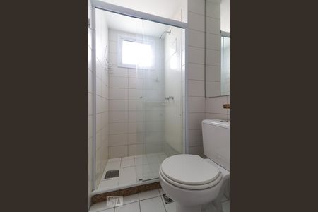 Apartamento para alugar com 90m², 3 quartos e 1 vaga Apartamento para alugar com 90m², 3 quartos e 1 vagaBanheiro da Suíte 1