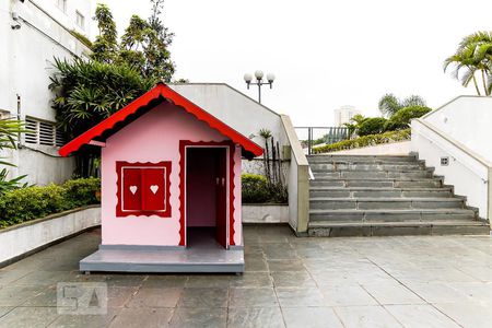 Apartamento à venda com 160m², 2 quartos e 2 vagasÁrea Comum - Playground