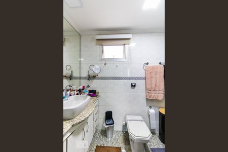 Apartamento à venda com 160m², 2 quartos e 2 vagasBanheiro da Suíte