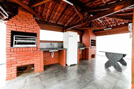 Apartamento à venda com 160m², 2 quartos e 2 vagasChurrasqueira