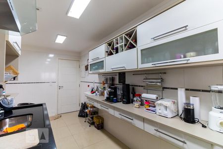 Apartamento à venda com 160m², 2 quartos e 2 vagasCozinha