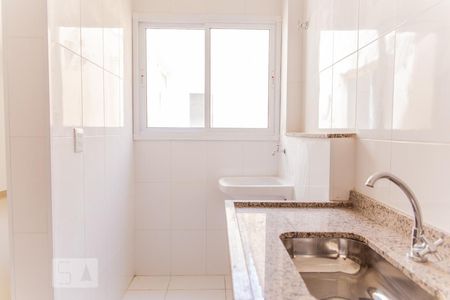 Apartamento à venda com 61m², 2 quartos e 1 vagaCozinha e Área de Serviço
