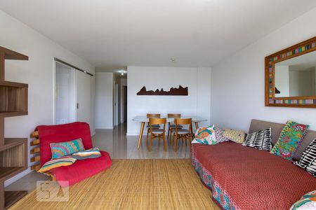 Sala de apartamento para alugar com 2 quartos, 85m² em Laranjeiras, Rio de Janeiro