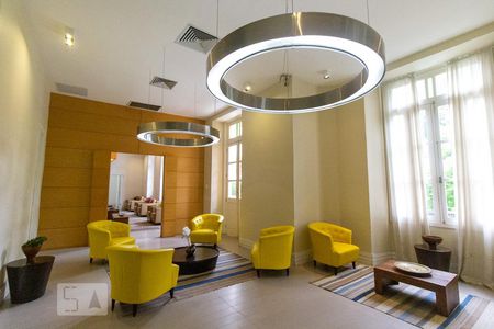 Apartamento para alugar com 85m², 2 quartos e 1 vagaÁrea comum - Salão de festas