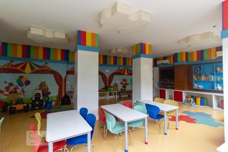 Apartamento para alugar com 85m², 2 quartos e 1 vagaÁrea comum - Brinquedoteca