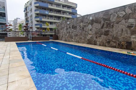 Apartamento para alugar com 85m², 2 quartos e 1 vagaÁrea comum - Piscina 2