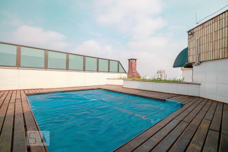 Apartamento para alugar com 600m², 4 quartos e 3 vagas Apartamento para alugar com 600m², 4 quartos e 3 vagasCobertura-piscina