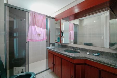 Apartamento para alugar com 600m², 4 quartos e 3 vagas Apartamento para alugar com 600m², 4 quartos e 3 vagasBanheiro do quarto 3