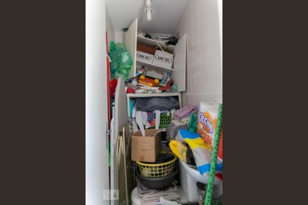 Apartamento para alugar com 59m², 2 quartos e 1 vaga Apartamento para alugar com 59m², 2 quartos e 1 vagaBanheiro de Serviço