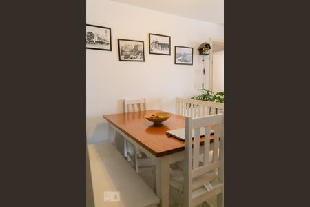 Sala de apartamento para alugar com 2 quartos, 59m² em Vila Gumercindo, São Paulo