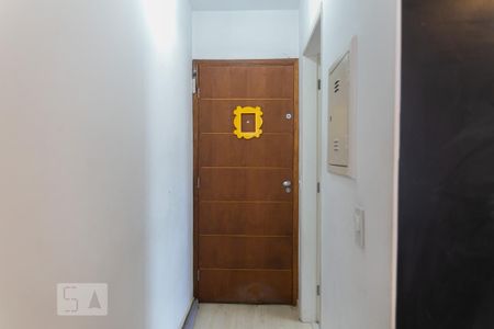 Entrada de apartamento para alugar com 2 quartos, 59m² em Vila Gumercindo, São Paulo