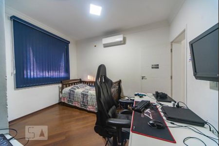Casa à venda com 517m², 3 quartos e 12 vagasQuarto 2