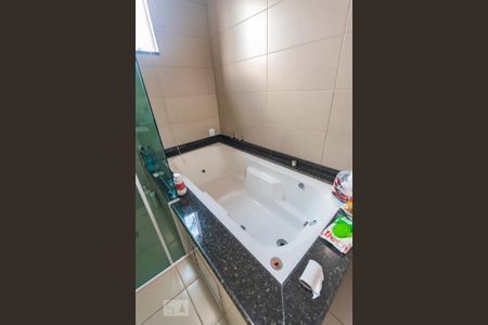 Casa à venda com 517m², 3 quartos e 12 vagasBanheira 