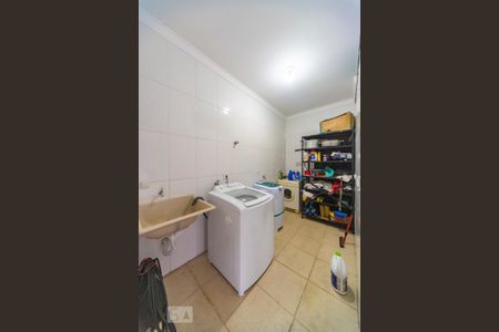Casa à venda com 517m², 3 quartos e 12 vagasÁrea de Serviço