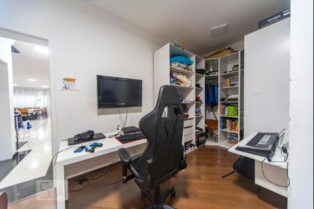 Casa à venda com 517m², 3 quartos e 12 vagasQuarto 2