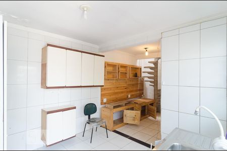 Casa à venda com 200m², 6 quartos e 3 vagasSala Edícula