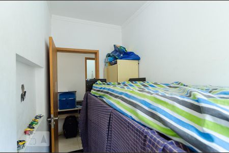 Casa à venda com 200m², 6 quartos e 3 vagasQuarto 3