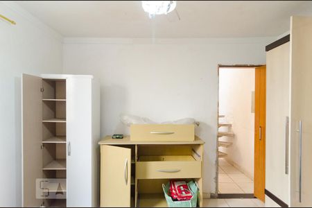 Casa à venda com 200m², 6 quartos e 3 vagasQuarto Edícula