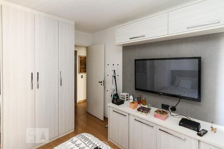 Apartamento à venda com 107m², 4 quartos e 2 vagasQuarto