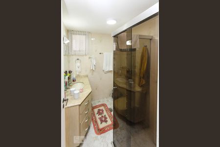 Apartamento à venda com 107m², 4 quartos e 2 vagasBanheiro Social