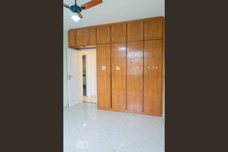 Quarto 1 de apartamento para alugar com 2 quartos, 80m² em Vila da Penha, Rio de Janeiro