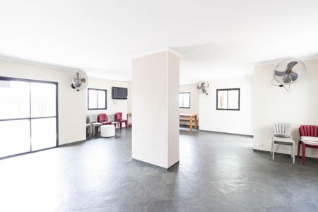 Apartamento para alugar com 74m², 3 quartos e 2 vagasÁrea comum - Salão de festas