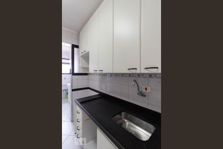 Apartamento para alugar com 74m², 3 quartos e 2 vagasCozinha