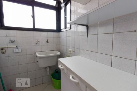Apartamento para alugar com 74m², 3 quartos e 2 vagasÁrea de Serviço