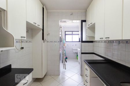 Apartamento para alugar com 74m², 3 quartos e 2 vagasCozinha