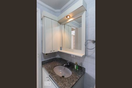 Apartamento para alugar com 74m², 3 quartos e 2 vagasBanheiro