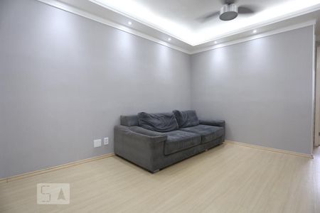 Sala de apartamento à venda com 2 quartos, 60m² em Vila Osasco, Osasco