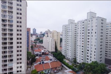 Apartamento à venda com 90m², 2 quartos e 1 vaga Apartamento à venda com 90m², 2 quartos e 1 vagaVista Quarto 2
