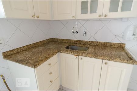 Apartamento à venda com 90m², 2 quartos e 1 vaga Apartamento à venda com 90m², 2 quartos e 1 vagaCozinha