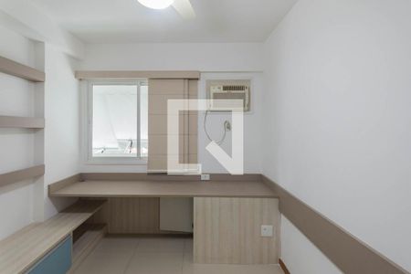 Quarto 1 de apartamento à venda com 2 quartos, 69m² em Tijuca, Rio de Janeiro