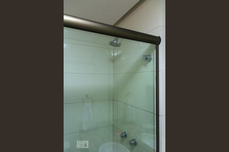 Apartamento à venda com 69m², 2 quartos e 1 vaga Apartamento à venda com 69m², 2 quartos e 1 vagaBanheiro Social