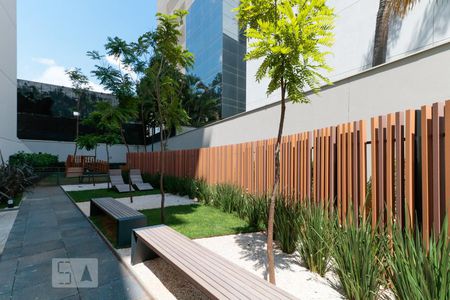 Apartamento para alugar com 71m², 2 quartos e 1 vagaÁrea comum