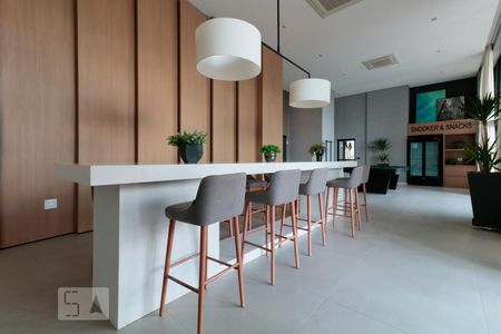 Apartamento para alugar com 71m², 2 quartos e 1 vagaÁrea comum - Salão