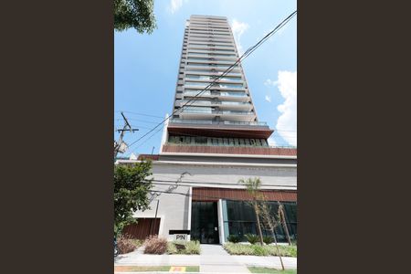 Apartamento para alugar com 71m², 2 quartos e 1 vagaFachada