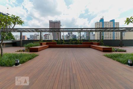 Apartamento para alugar com 71m², 2 quartos e 1 vagaÁrea comum