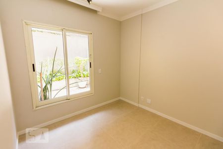 Sala de kitnet/studio para alugar com 1 quarto, 40m² em Alto de Pinheiros, São Paulo