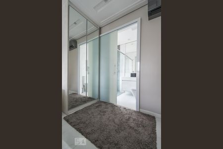 Apartamento para alugar com 70m², 2 quartos e 1 vagaSuíte