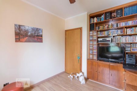 Apartamento à venda com 170m², 4 quartos e 2 vagasQuarto 4