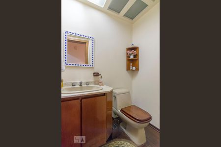 Apartamento à venda com 170m², 4 quartos e 2 vagasLavabo