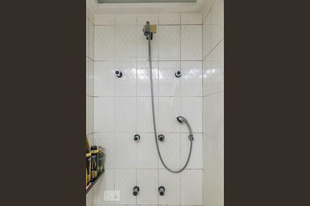 Apartamento à venda com 170m², 4 quartos e 2 vagasDucha