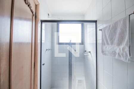 Apartamento à venda com 190m², 3 quartos e 4 vagasBanheiro 3