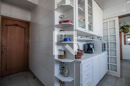 Apartamento à venda com 190m², 3 quartos e 4 vagasCozinha