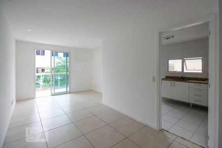 Sala de apartamento à venda com 2 quartos, 76m² em Recreio dos Bandeirantes, Rio de Janeiro