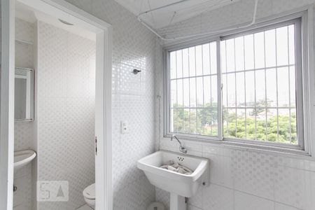 Apartamento para alugar com 105m², 3 quartos e 1 vagaÁrea de Serviço